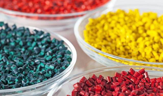 The Role of PA Masterbatch in Automotive Manufacturing