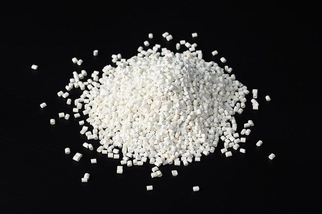 TPU Hot-Melt Adhensive White Masterbatch