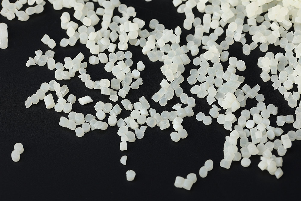 TPU Hot-Melt Adhensive Anti-UV Masterbatch