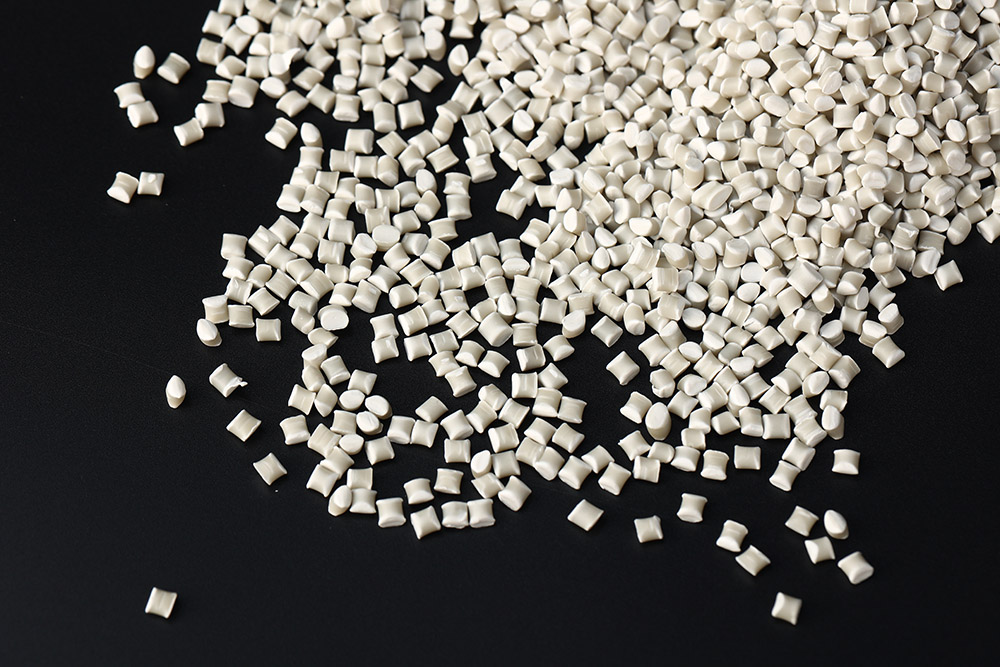 TPU Hot-Melt Adhensive Smooth Masterbatch