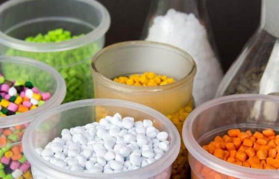 Plastic Material Classification